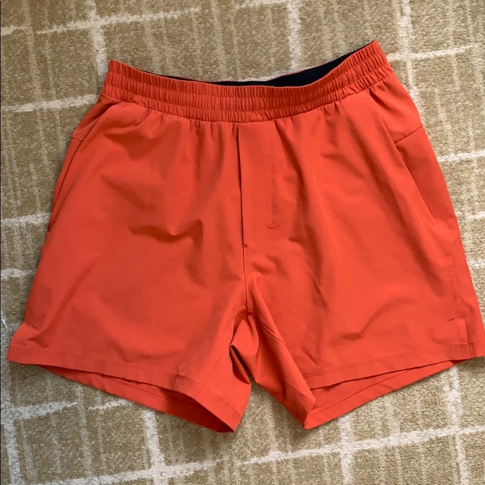 Men’s Lululemon athletic shorts